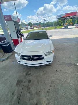 2011 Dodge Charger SE Sedan 4D