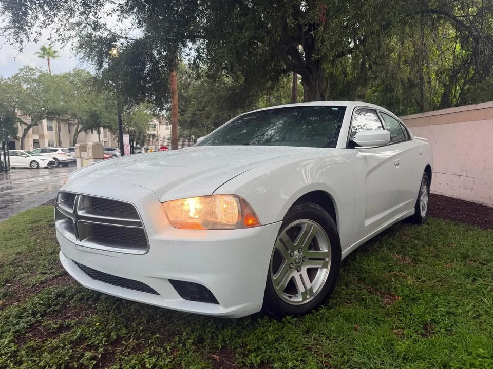 2011 Dodge Charger 7th Gen - Image 7 of 8