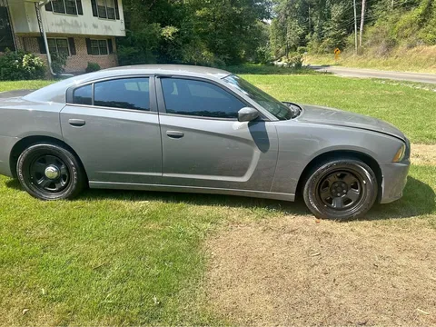 2011 Dodge Charger SE Sedan 4D
