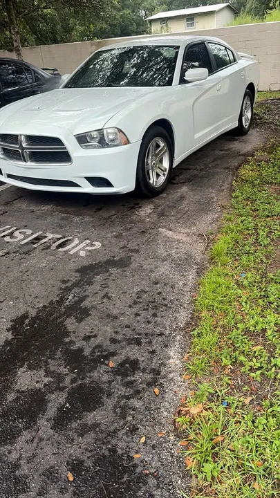 2011 Dodge Charger 7th Gen - Image 3 of 4
