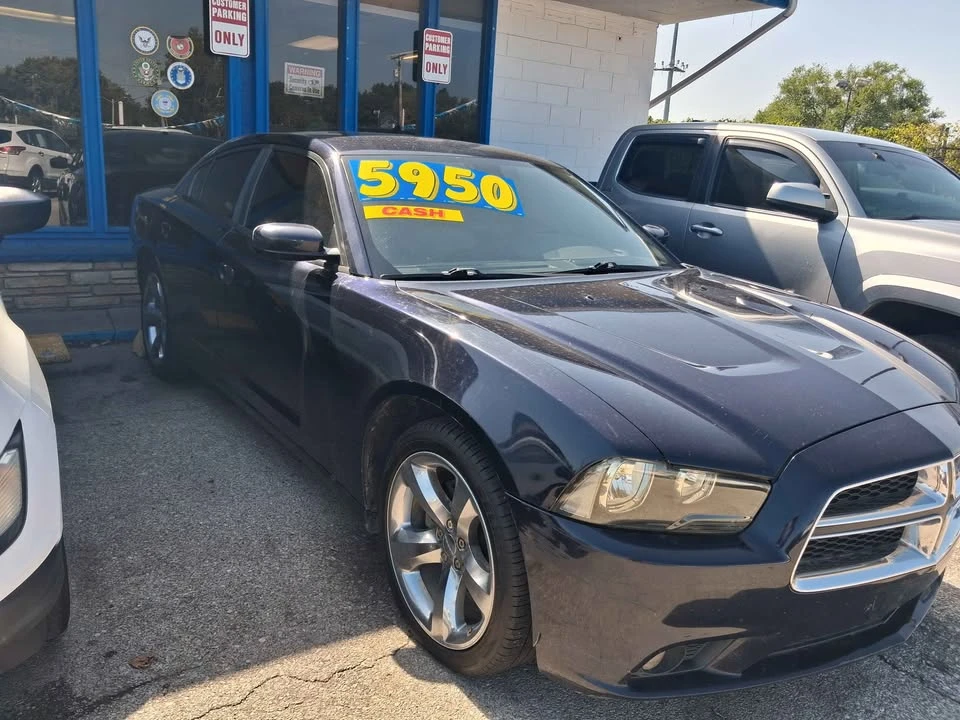 2011 Dodge Charger 7th Gen - Image 2 of 6