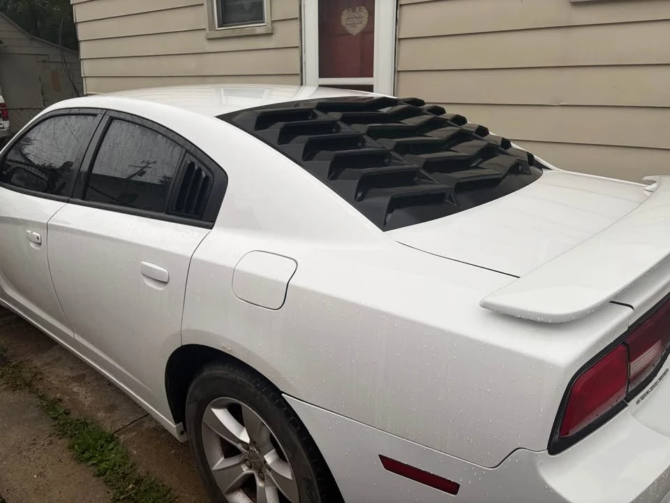 2011 Dodge Charger 7th Gen - Image 3 of 4