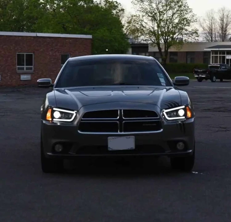 2011 Dodge Charger 7th Gen - Image 3 of 10