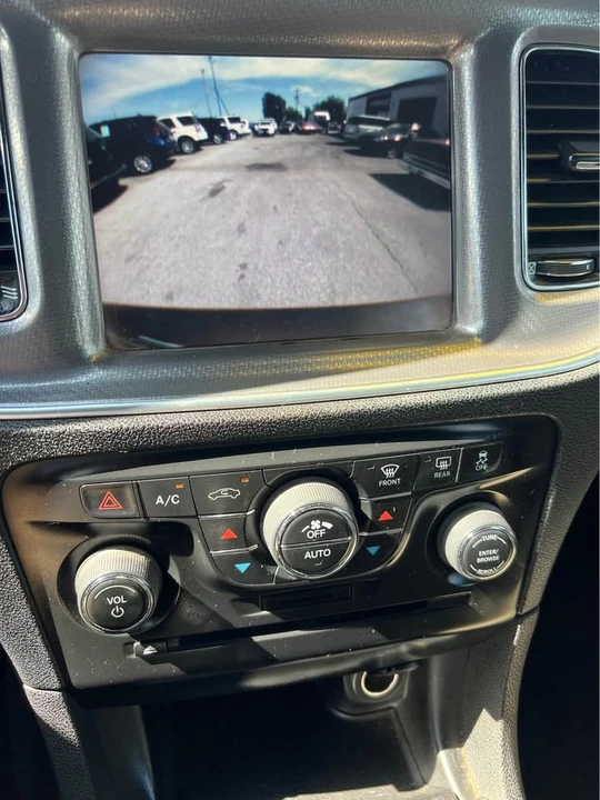2011 Dodge Charger 7th Gen - Image 8 of 8