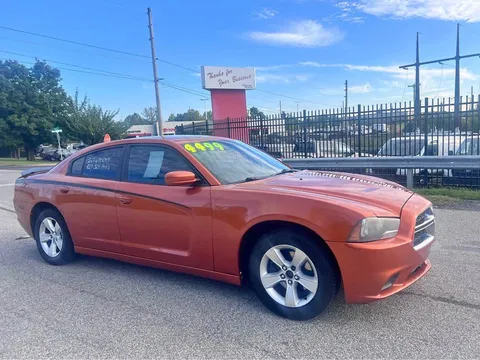 2011 Dodge Charger SE Sedan 4D