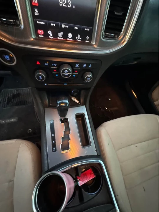 2011 Dodge Charger 7th Gen - Image 7 of 14