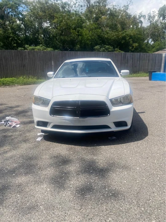 2011 Dodge Charger 7th Gen - Image 3 of 9