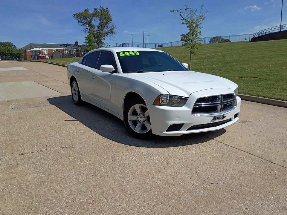 2011 Dodge Charger 7th Gen - Image 4 of 14