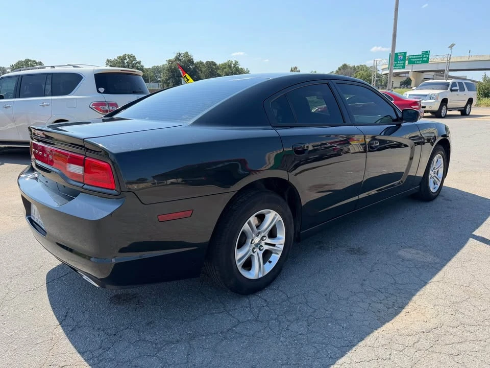 2011 Dodge Charger 7th Gen - Image 4 of 14