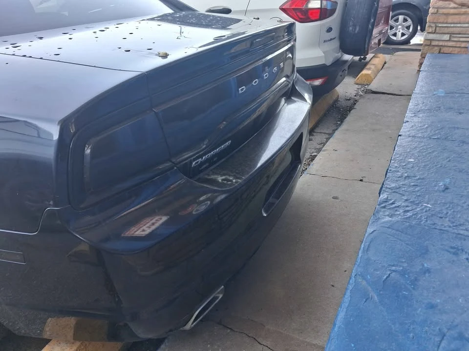 2011 Dodge Charger 7th Gen - Image 4 of 6