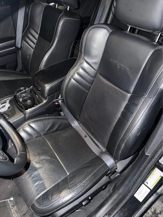 2011 Dodge Charger 7th Gen - Image 5 of 10