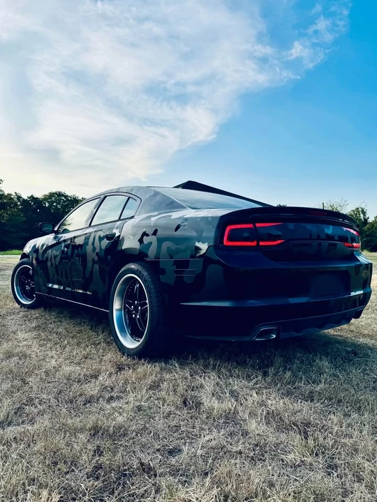 2011 Dodge Charger 7th Gen - Image 19 of 19