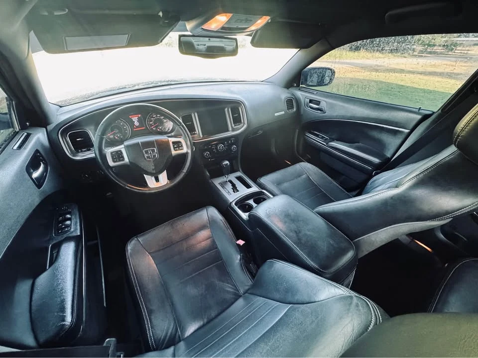 2011 Dodge Charger 7th Gen - Image 8 of 19