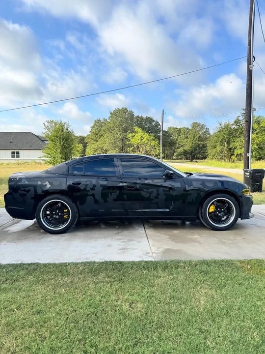 2011 Dodge Charger 7th Gen - Image 11 of 19