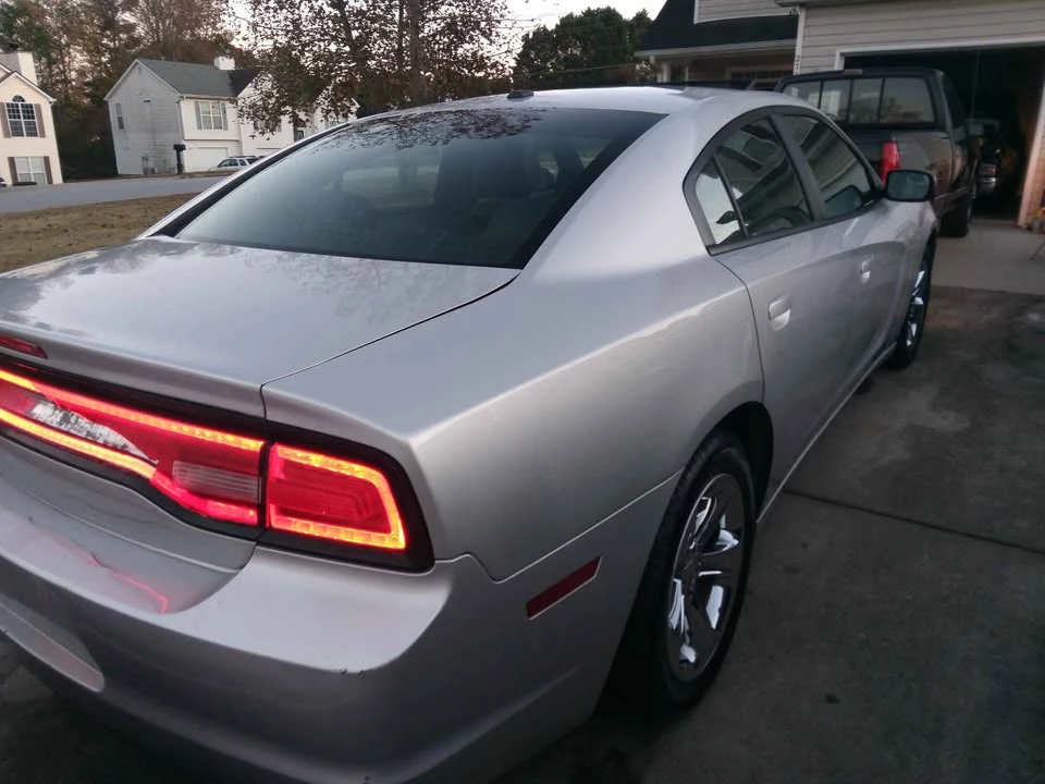 2011 Dodge Charger 7th Gen - Image 4 of 15