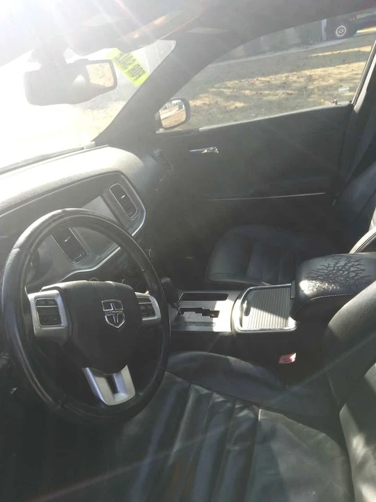 2011 Dodge Charger 7th Gen - Image 6 of 15