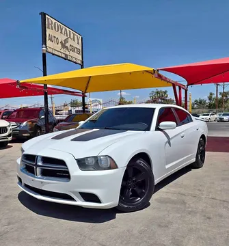 2011 Dodge Charger SXT Sedan 4D