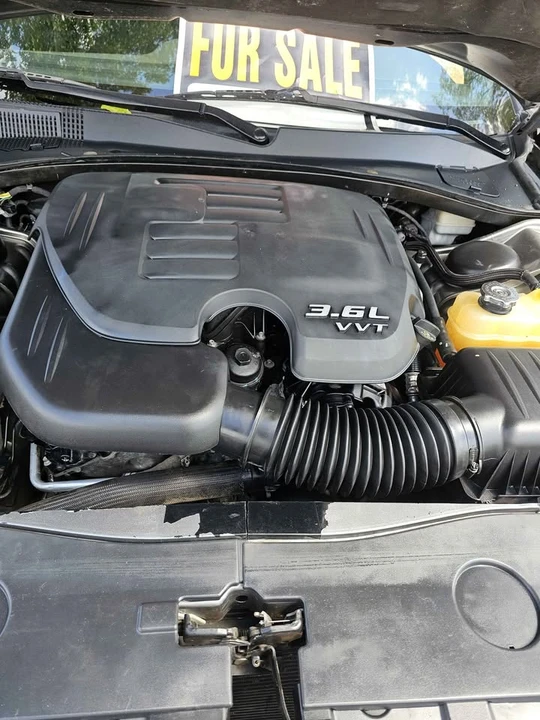 2011 Dodge Charger 7th Gen - Image 8 of 8
