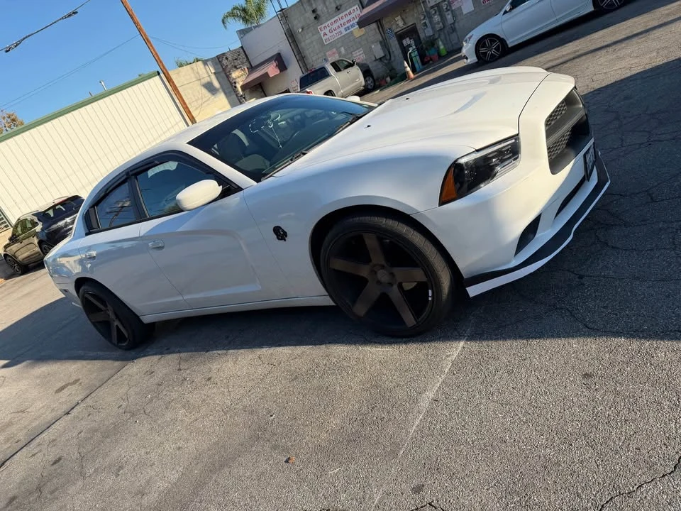 2011 Dodge Charger 7th Gen - Image 7 of 7