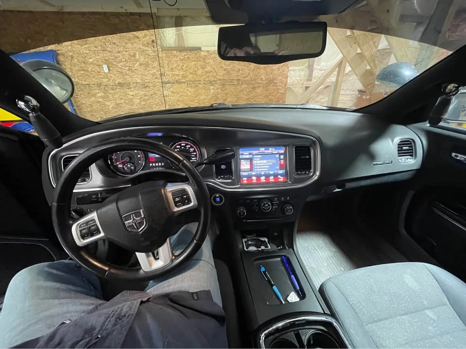 2011 Dodge Charger 7th Gen - Image 5 of 7