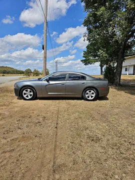2011 Dodge Charger SXT Sedan 4D