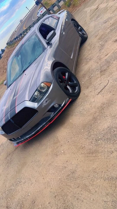 2011 Dodge Charger 7th Gen - Image 2 of 4