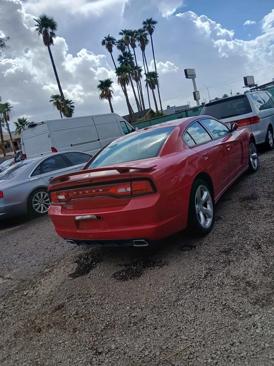 2011 Dodge Charger 7th Gen - Image 3 of 6