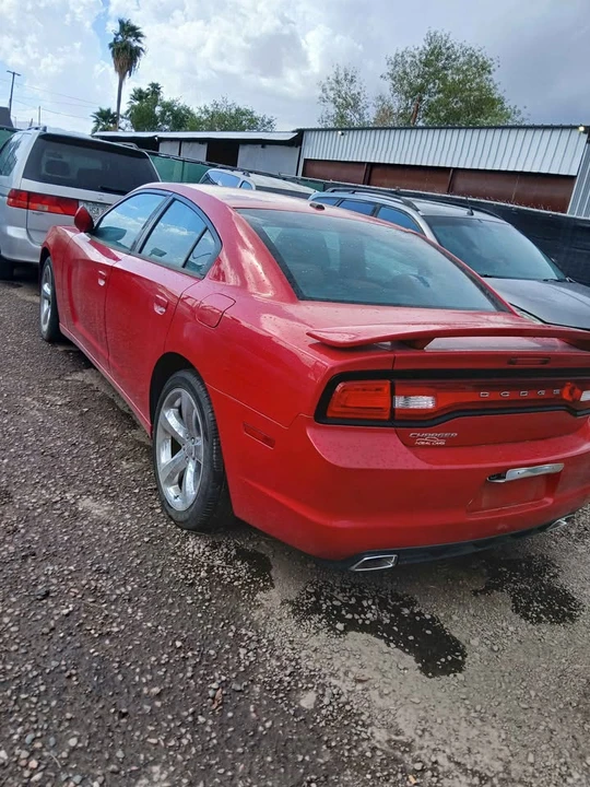 2011 Dodge Charger 7th Gen - Image 2 of 6