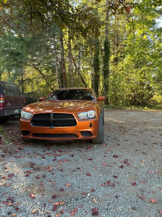 2011 Dodge Charger 7th Gen - Image 4 of 19