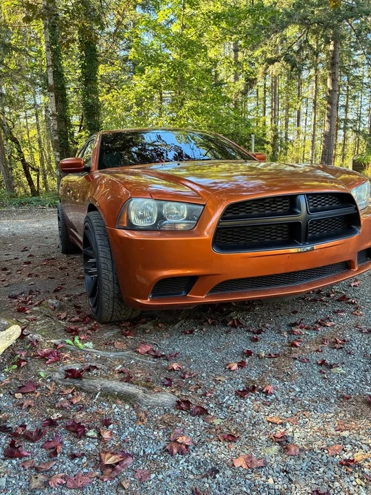 2011 Dodge Charger 7th Gen - Image 2 of 19