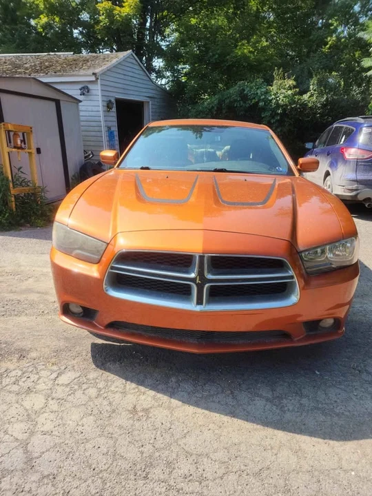 2011 Dodge Charger 7th Gen - Image 6 of 10
