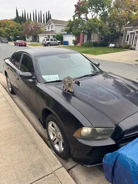2011 Dodge Charger · Sedan 4D
