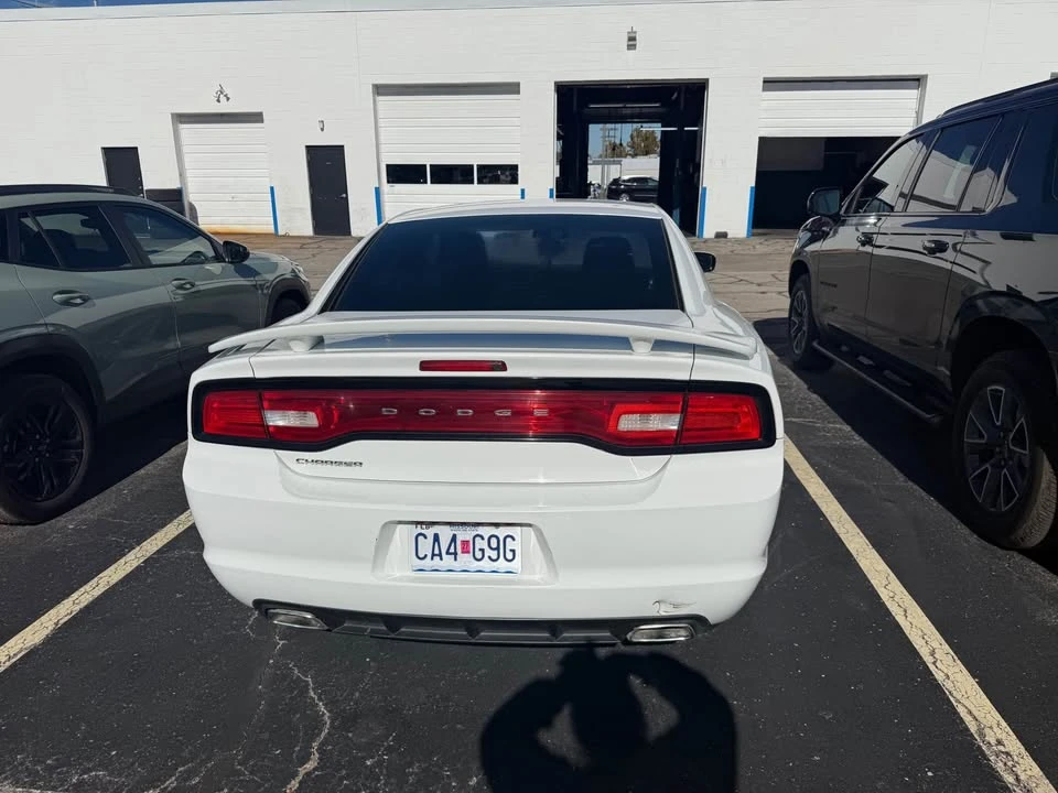 2011 Dodge Charger 7th Gen - Image 3 of 6