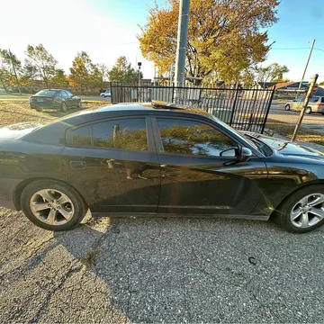 2011 Dodge Charger Sedan 4D