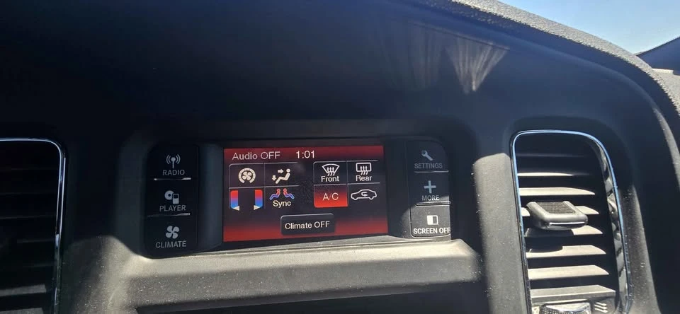2011 Dodge Charger 7th Gen - Image 6 of 9