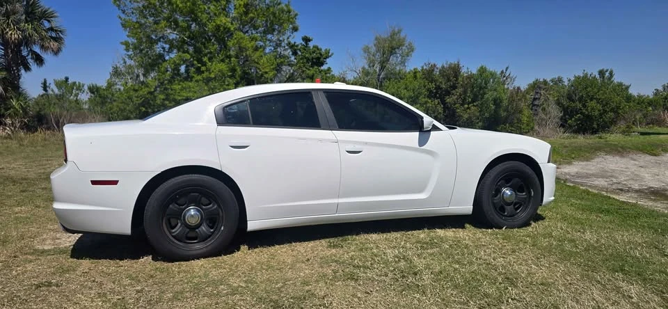 2011 Dodge Charger 7th Gen - Image 4 of 9