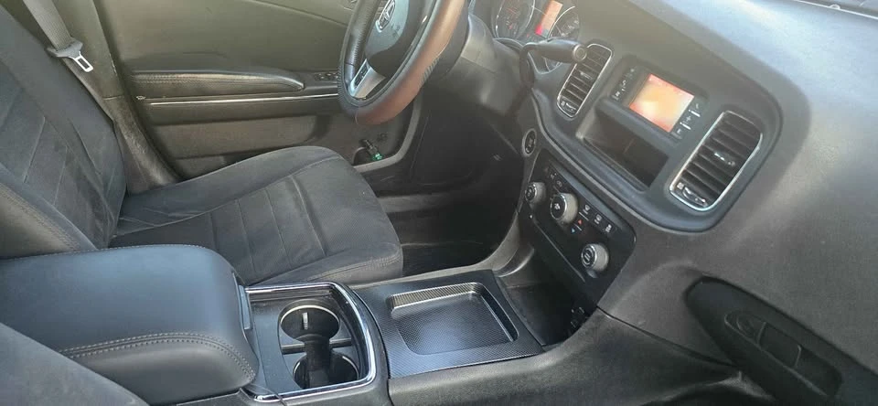 2011 Dodge Charger 7th Gen - Image 8 of 9