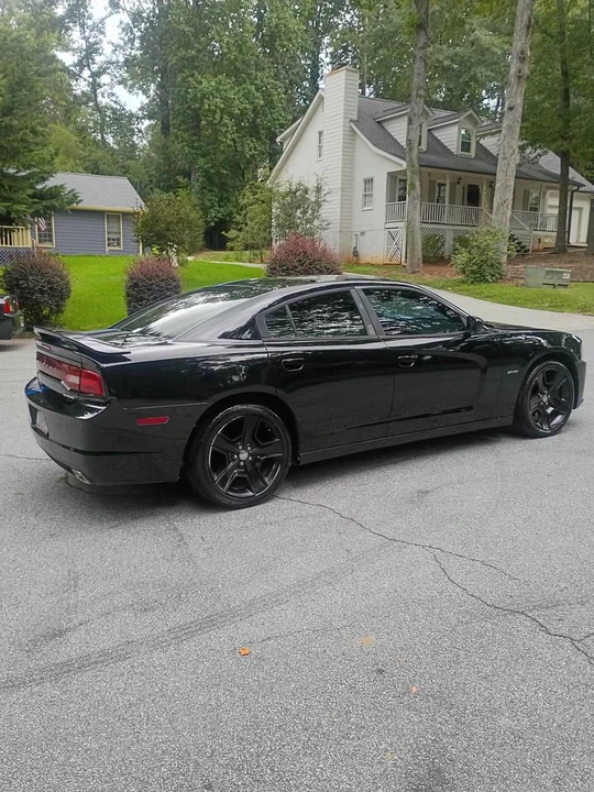2011 Dodge Charger 7th Gen - Image 6 of 16