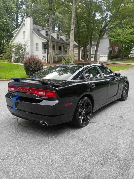 2011 Dodge Charger 7th Gen - Image 4 of 16