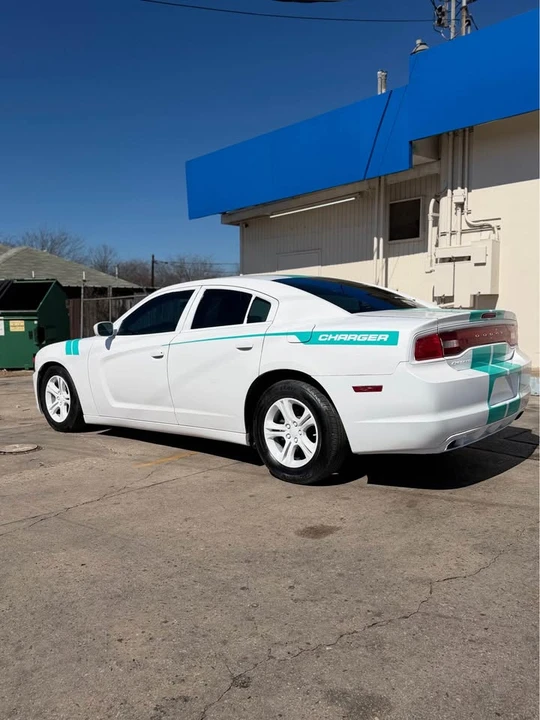 2011 Dodge Charger 7th Gen - Image 2 of 3