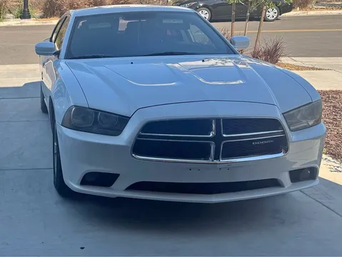 2011 Dodge Charger Sedan 4D
