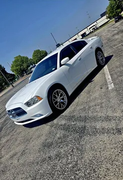 2011 Dodge Charger Sedan 4D