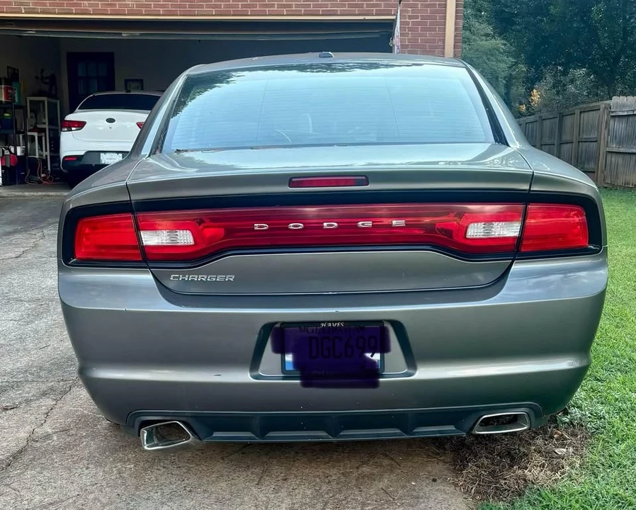 2011 Dodge Charger 7th Gen - Image 4 of 10