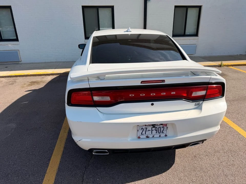 2011 Dodge Charger 7th Gen - Image 6 of 18