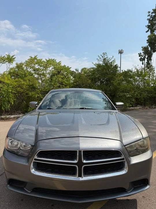 2011 Dodge Charger 7th Gen - Image 2 of 7