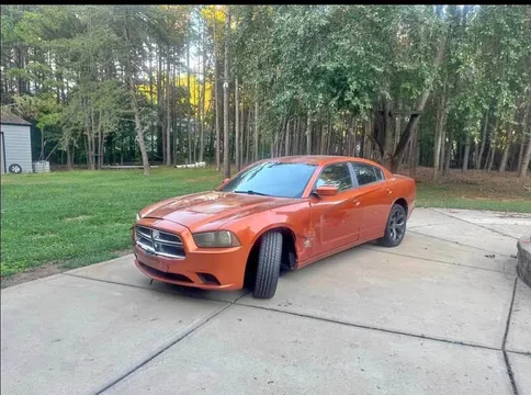 2011 Dodge Charger Sedan 4D