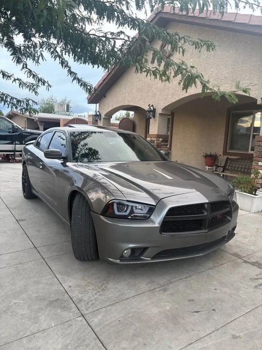2011 Dodge Charger 7th Gen - Image 2 of 9