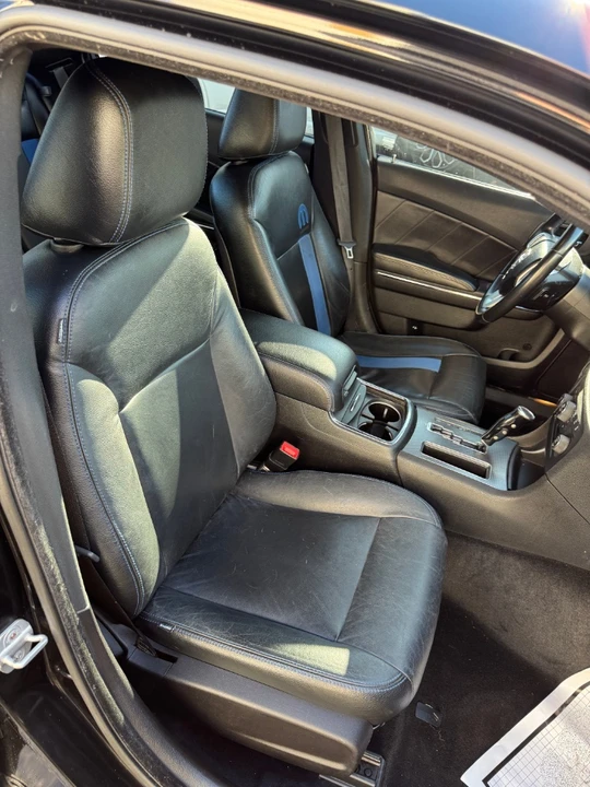 2011 Dodge Charger 7th Gen - Image 8 of 10
