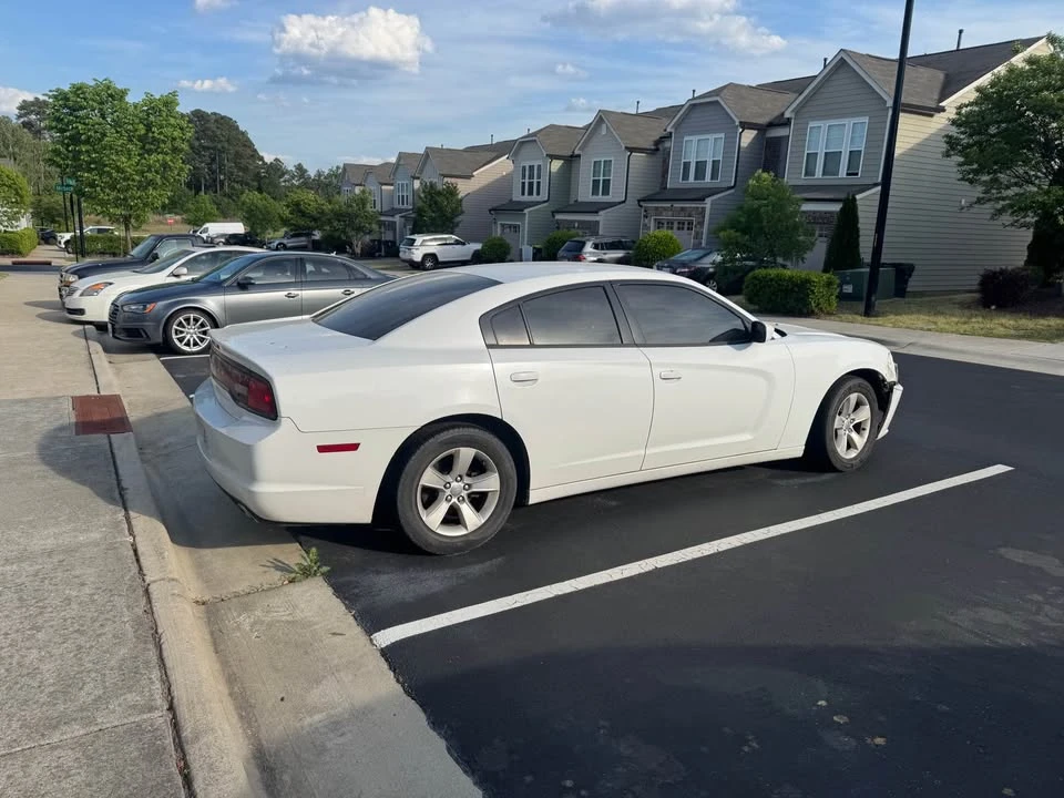 2011 Dodge Charger 7th Gen - Image 8 of 8