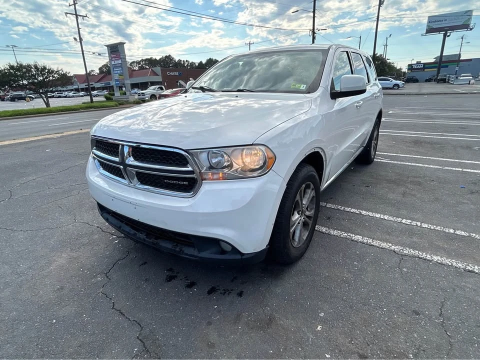 2011 Dodge Durango 3rd Gen - Image 2 of 11